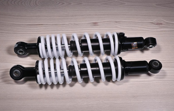 Rear shocker